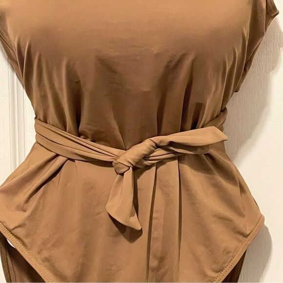NWT Nicole Miller One Piece Deep VNeck With Sash Swim Suit Tan Size XL - Picture 4 of 11